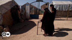 Fleeing yet another war: Syrian refugees escape from Lebanon
