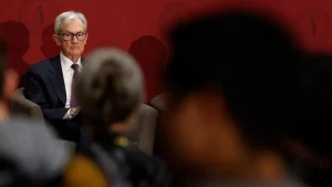 US Federal Reserve cuts rate by 25 basis points, but dissenting voices heard